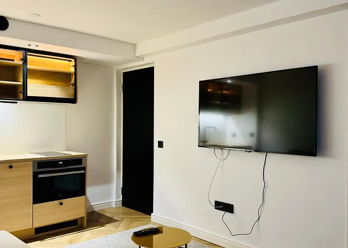 - Kirkkokatu * 约恩苏